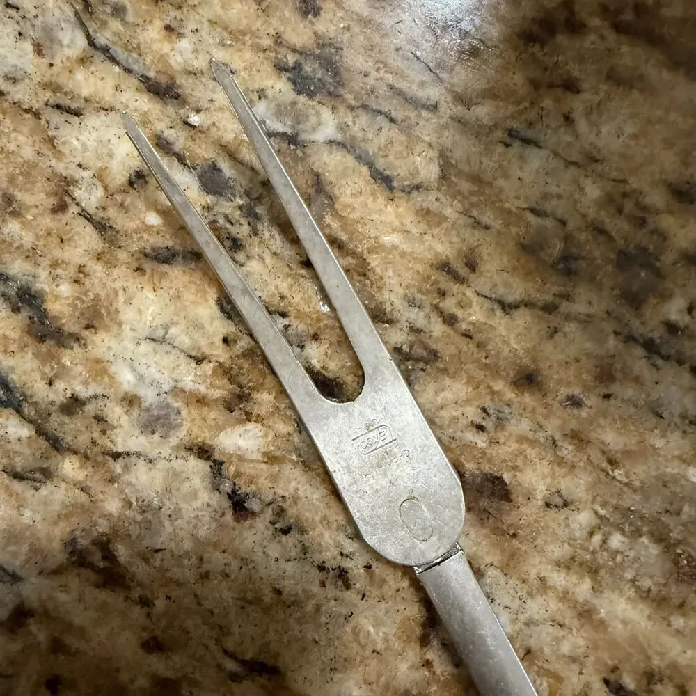 VINTAGE EKCO Serving/Carving Fork, White & Blue Folk Art Tulip Handle, Chromium